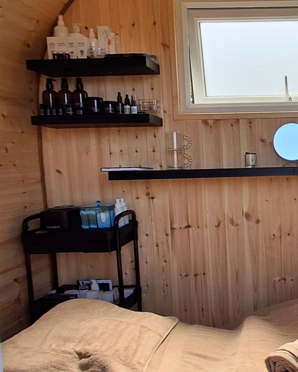 Creative studio pod